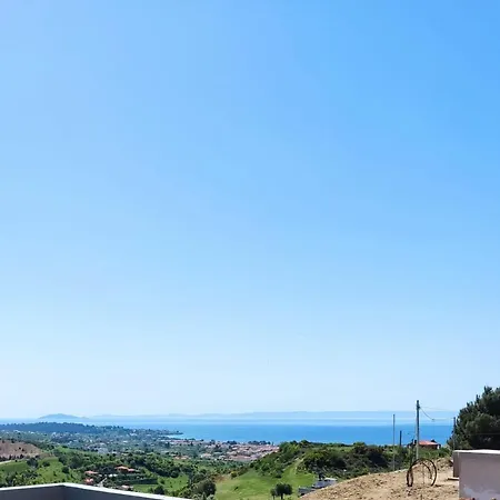 Etheres Nikiti (Sithonia)